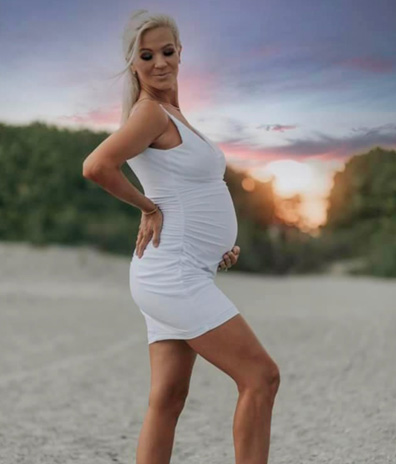 BEST Tan, Spray Tanning, Tan Artist, Clients Selfies Gallery : Lovely